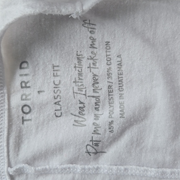 Torrid White Classic Fit Sleeveless Tank Top Size 1X - Picture 3 of 10